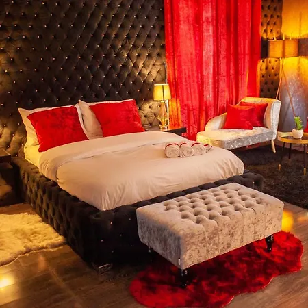 Opulent 1 Bedroom Cosy * Birmingham